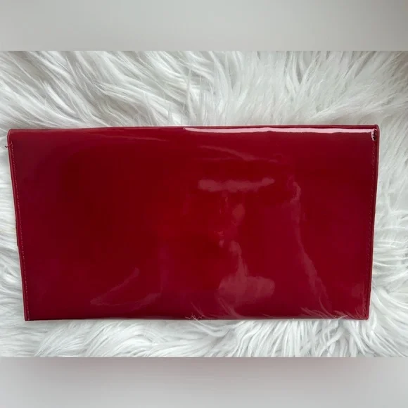 Elegant Burgundy Clutch with Gold Accent - Picture 3 of 5